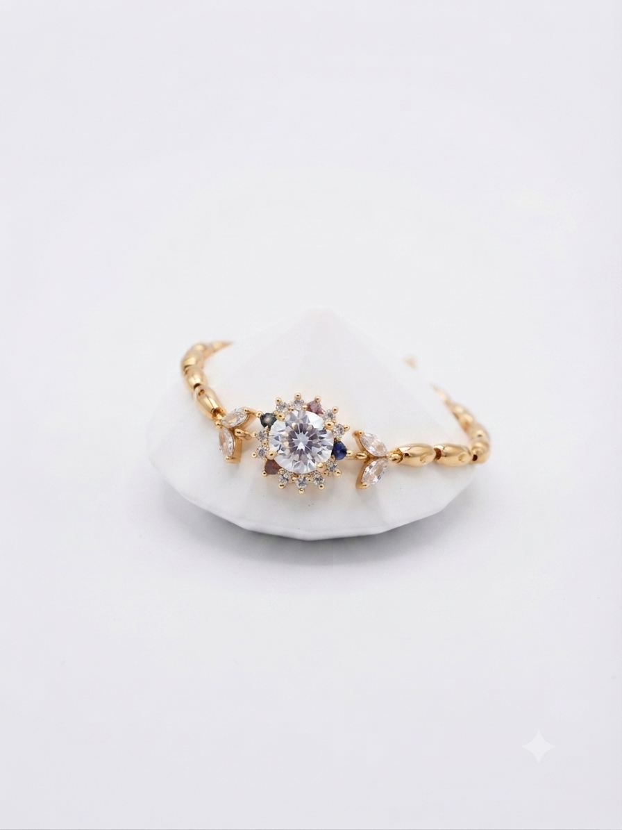 Lumière Bloom Bracelet