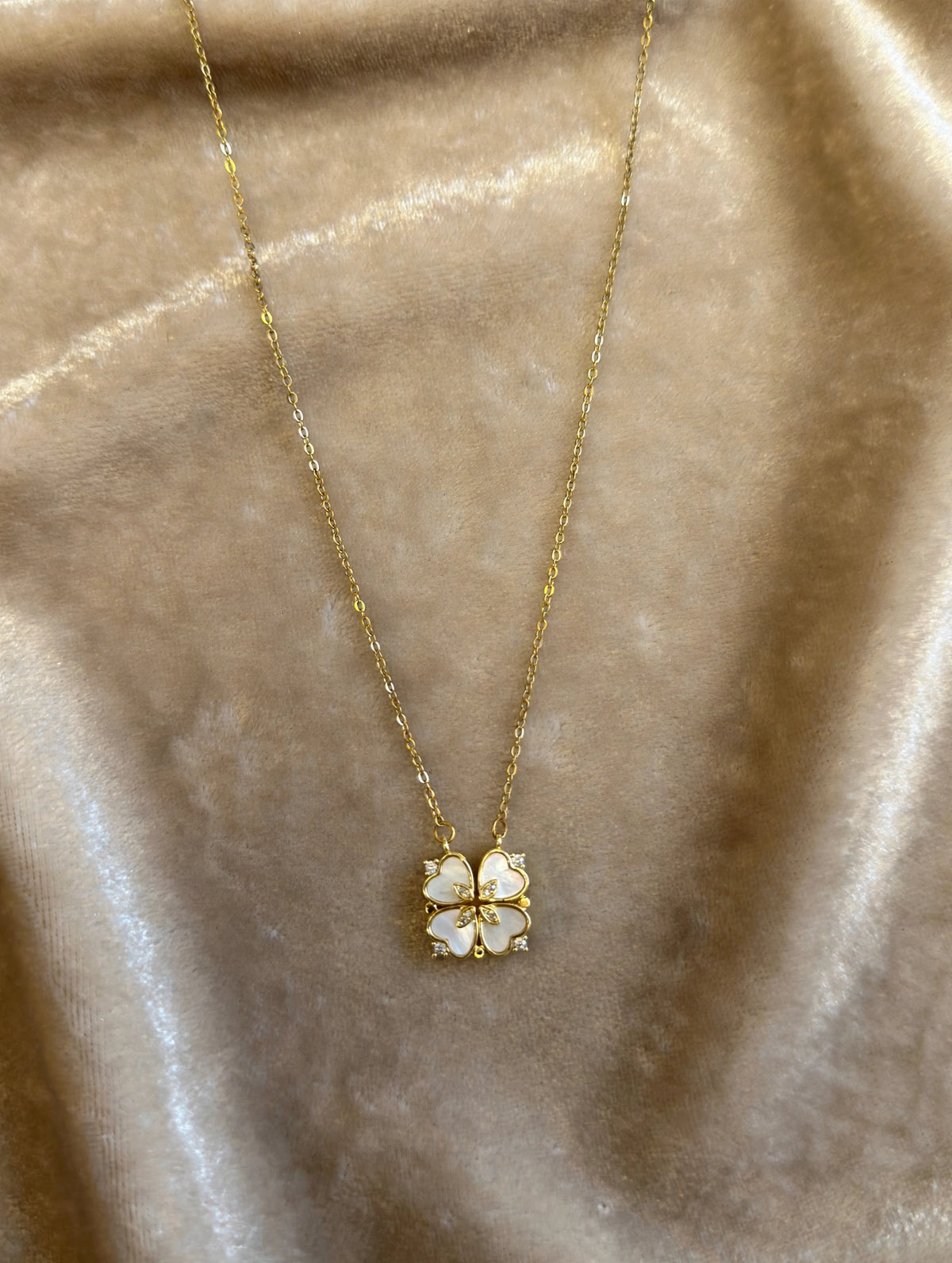 Parelmoer Klavertje Vier Ketting – 2-in-1